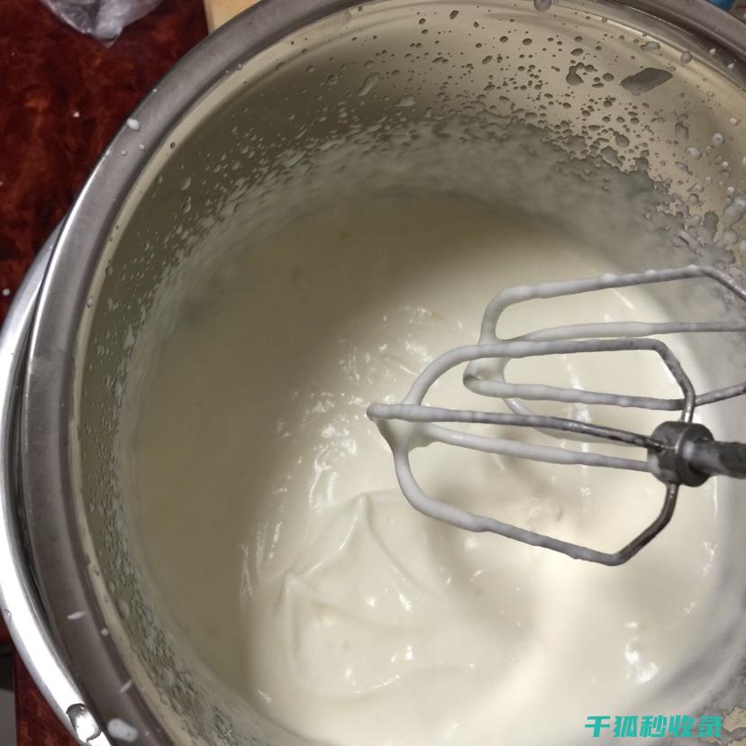 奶油打发稳定技巧，确保你的甜点更加美味 (奶油打发稳定小秘方)